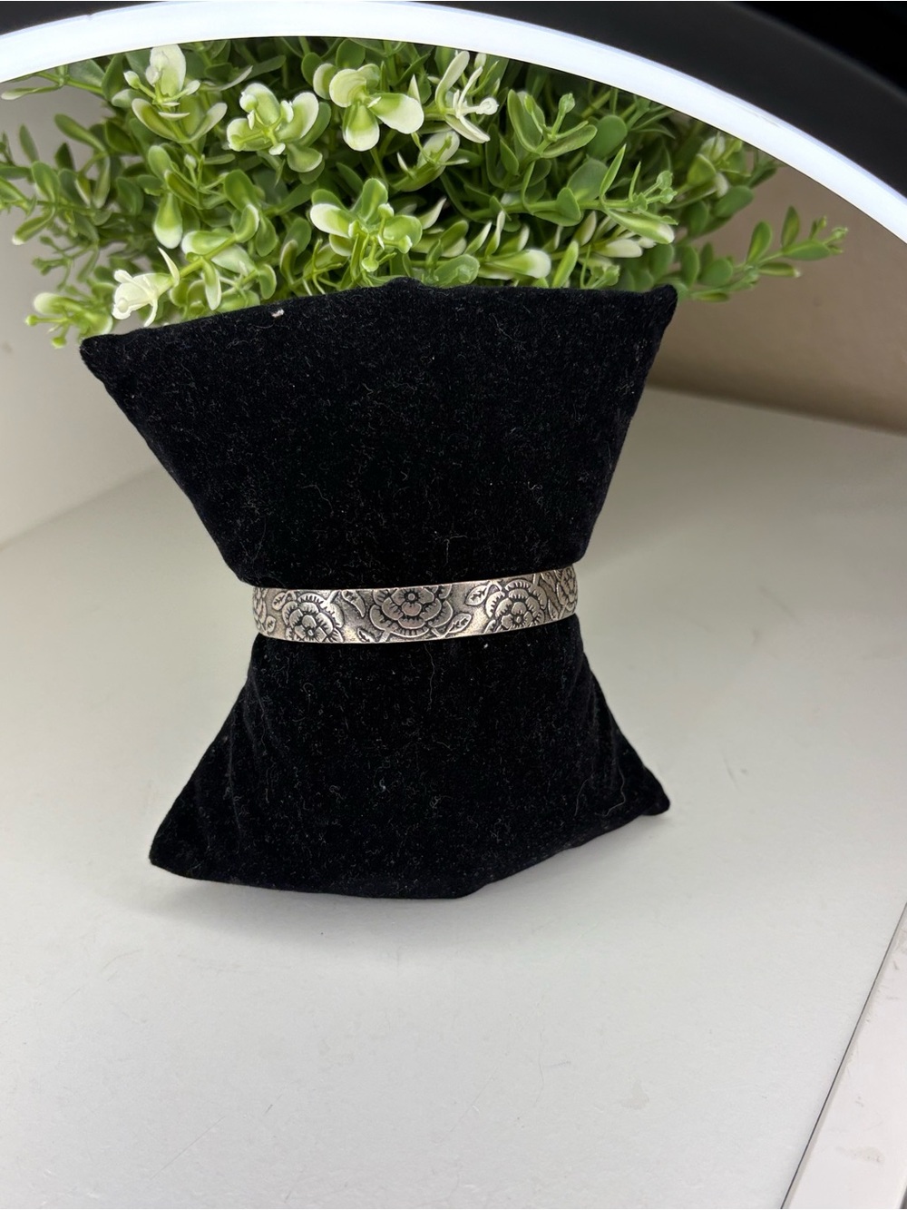Vintage  Silver tone  Floral Rose Engraved Boho Bangle Bracelet Cuff